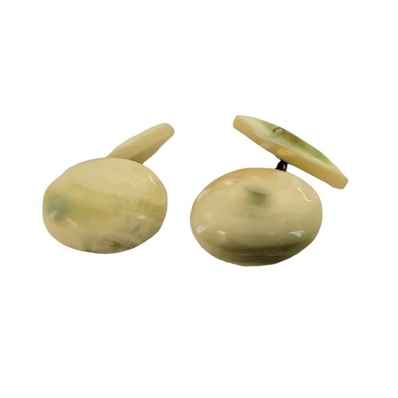 Shell Cufflink Buttons, M880 - Picture 2 of 4
